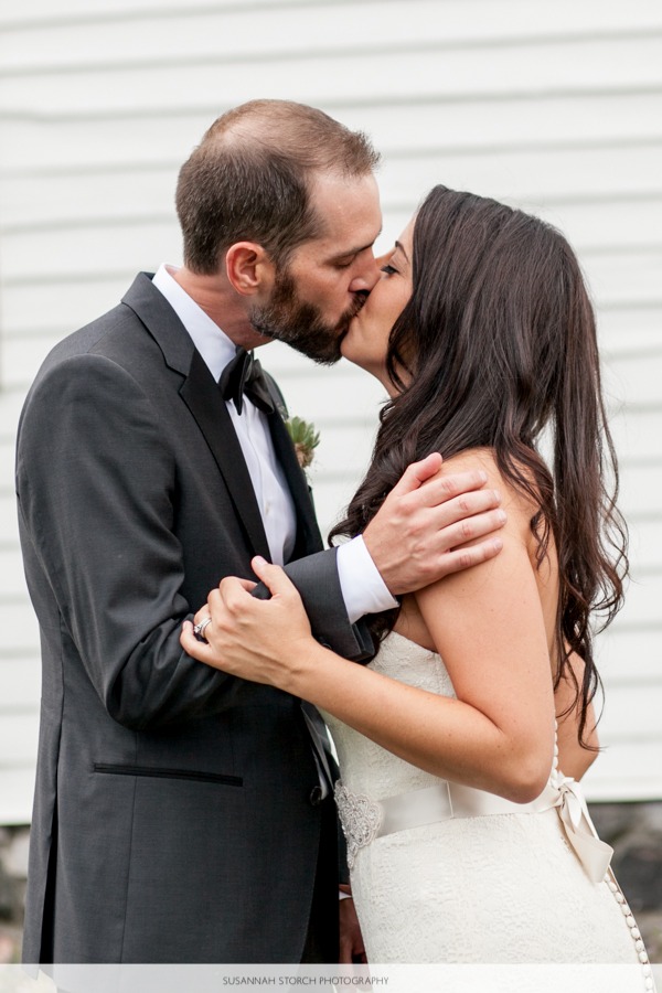a bride adn groom kiss