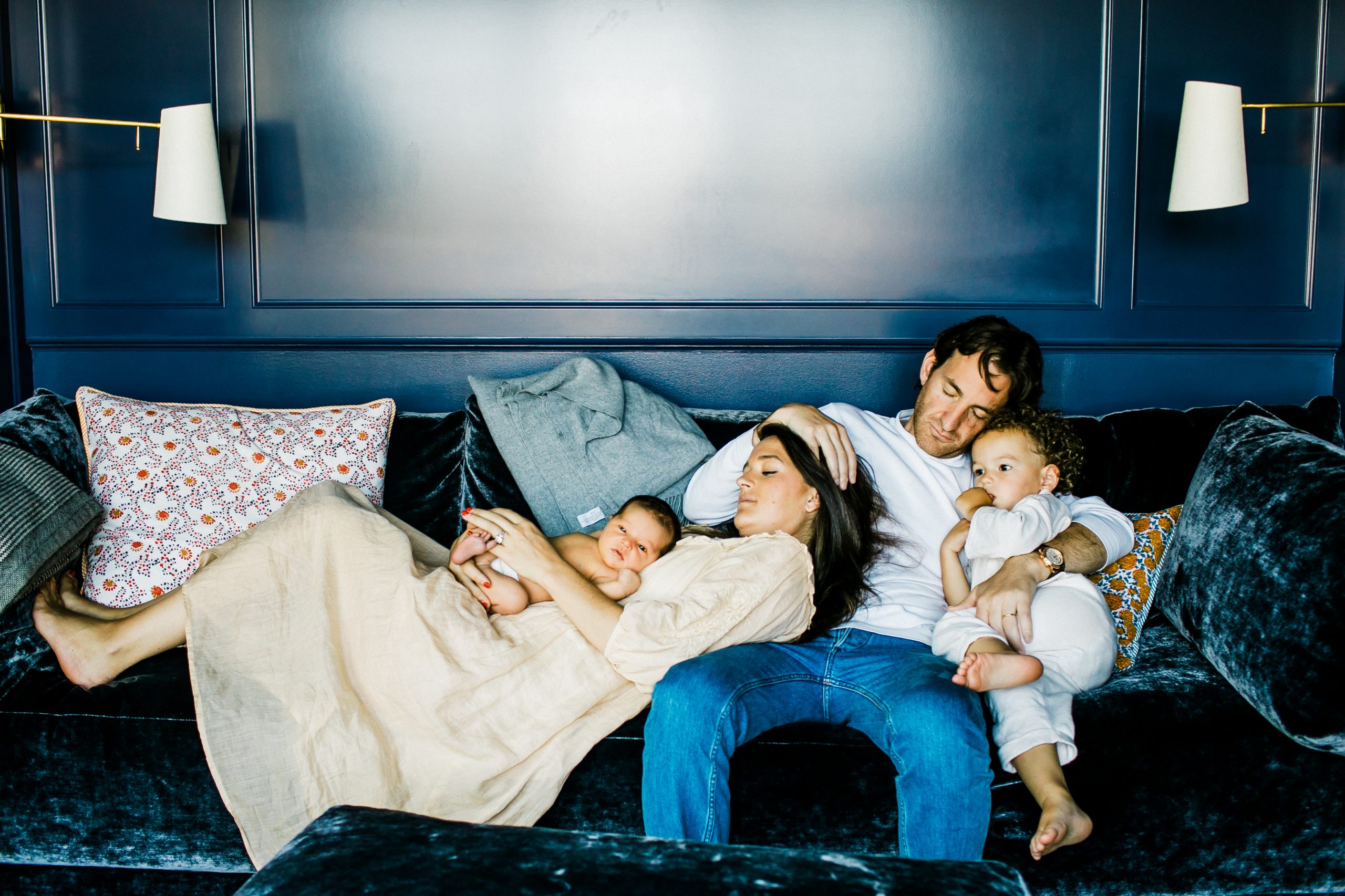 sleepy colorado family rests in blue room