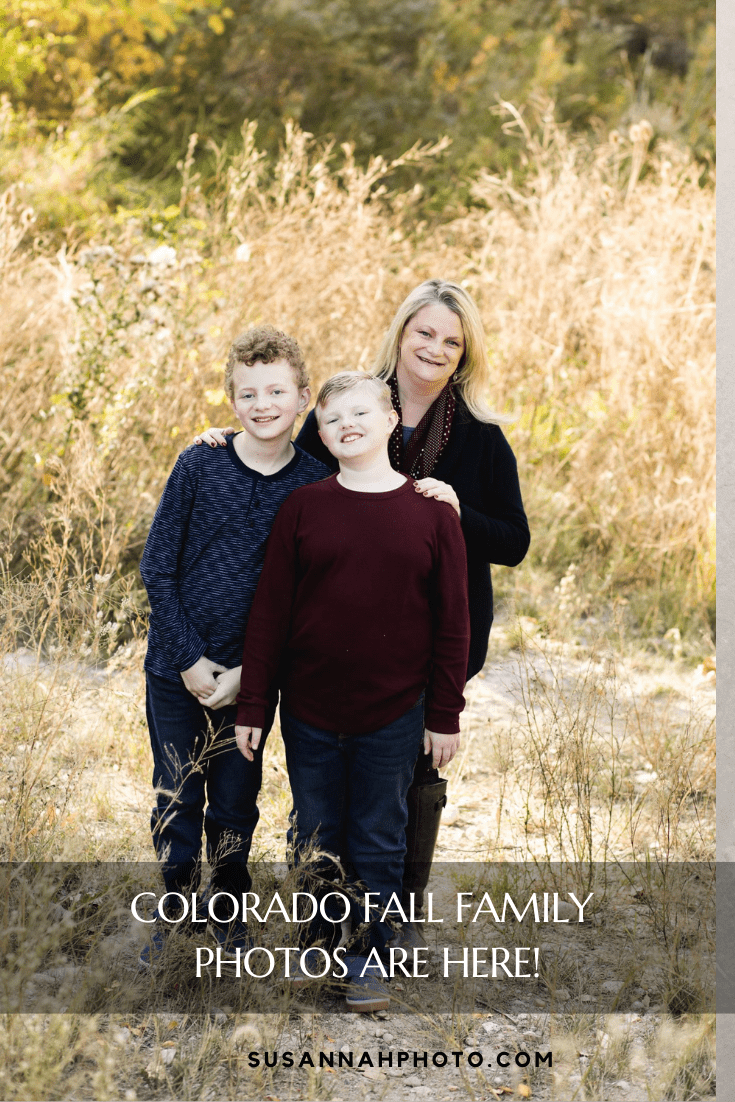 It is time for fall Colorado family photo sessions