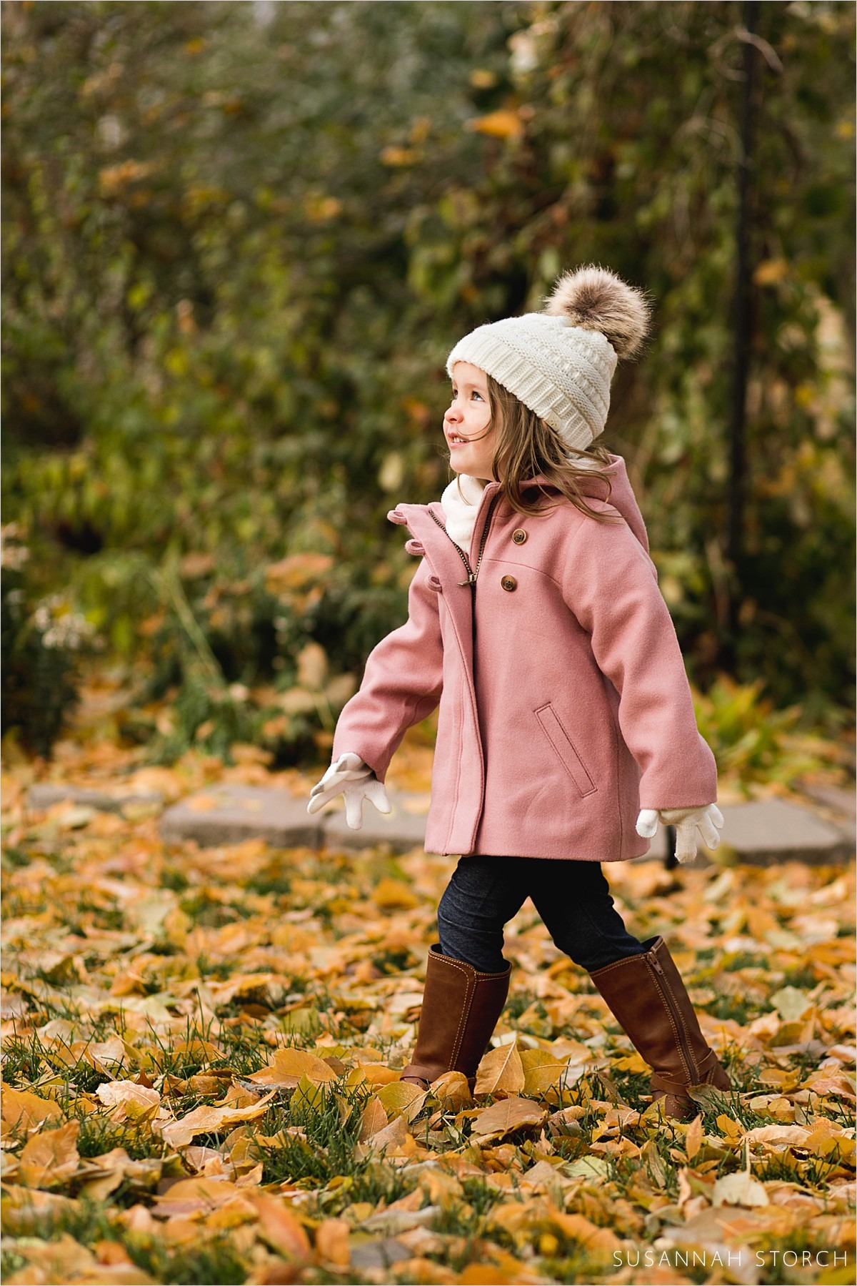 child walking at broomfield park